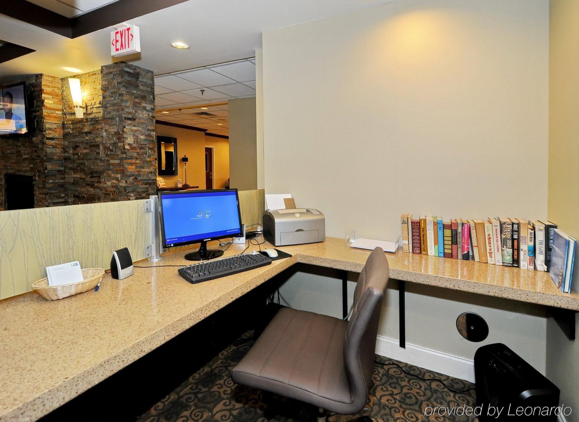 Holiday Inn Express Athens By Ihg Экстерьер фото